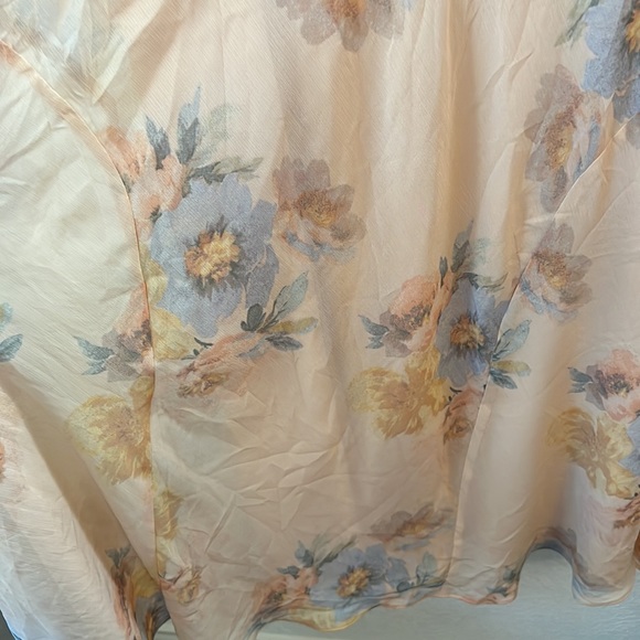 Lauren Ralph Lauren Floral Crinkled Georgette Midi Dress - Picture 8 of 11